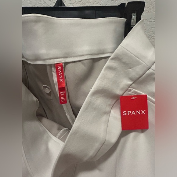 Spanx Flare Pants - Picture 6 of 8